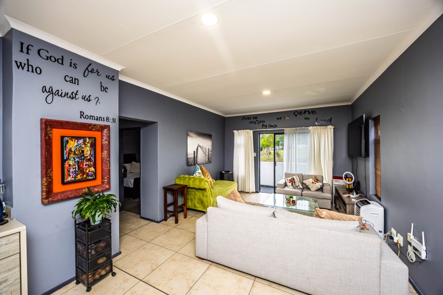 2 Bedroom Property for Sale in Nahoon Valley Park Eastern Cape